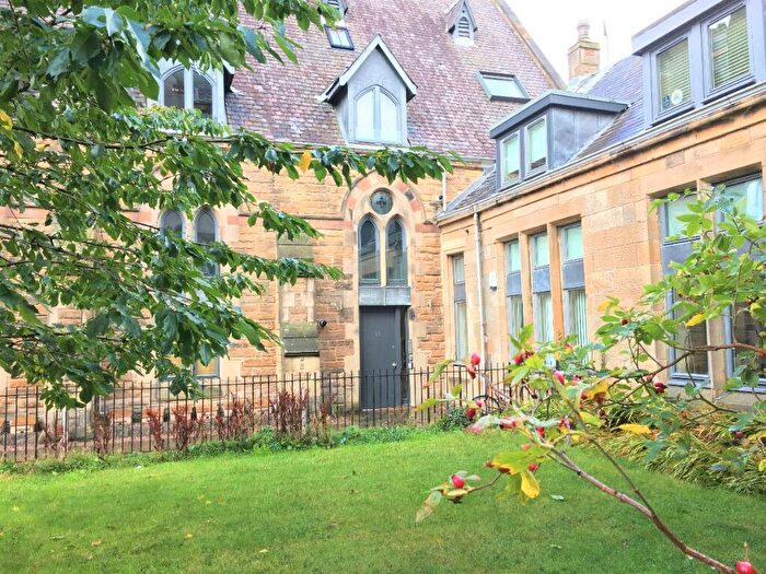 2 Bedroom Flat To Rent In Caledonian Road, Dalry, Edinburgh, EH11