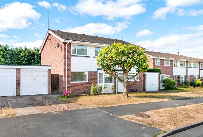 3 Bedroom Semi-Detached House For Sale In Glebelands, Pulborough, West Sussex, RH20