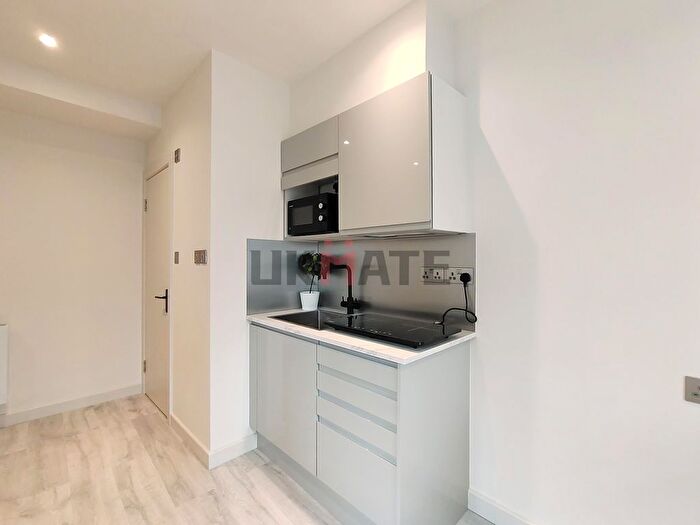 1 Bedroom Property To Rent In Villiers Road, Kingston Upon Thames, KT1