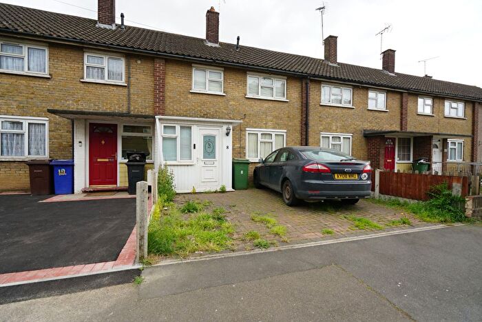 2 Bedroom Terraced House To Rent In Sydney Road, Tilbury, RM18
