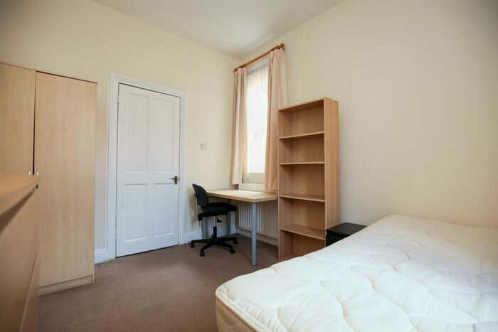 5 Bedroom Terraced House To Rent In (£pppw) Tenth Avenue, Heaton, NE6