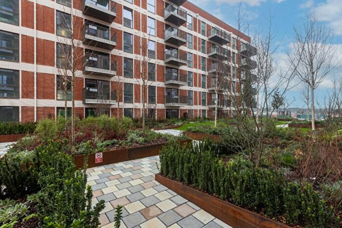 2 Bedroom Apartment To Rent In The Hyde, London, NW9