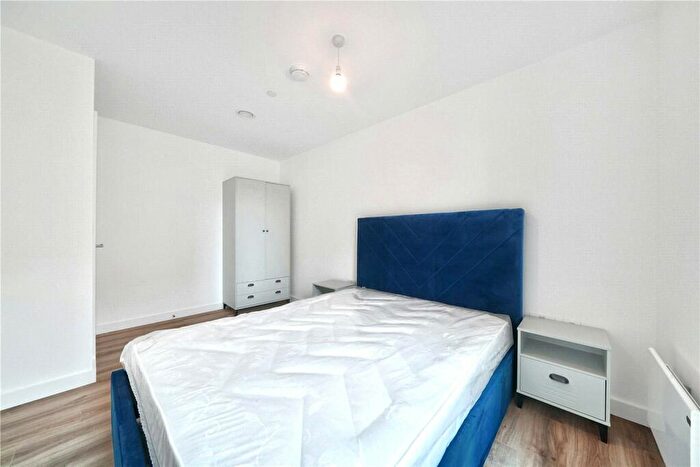 2 Bedroom Apartment To Rent In Calibra, Kimpton Road, LU2