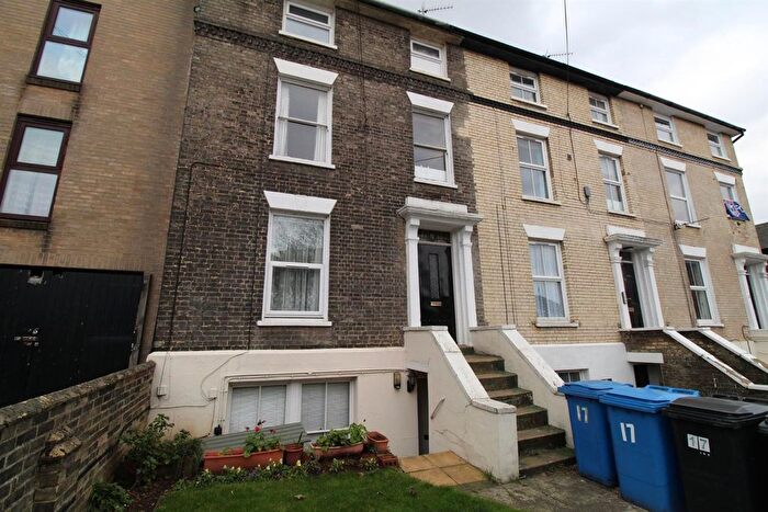 1 Bedroom Flat To Rent In Burlington Road, Ipswich, IP1