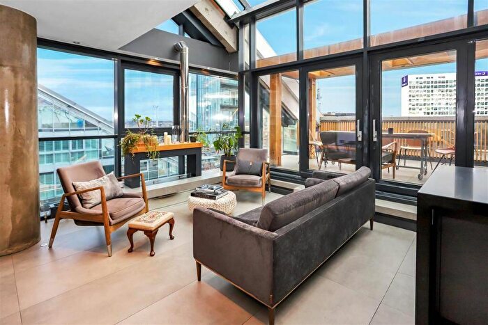2 Bedroom Apartment For Sale In The Edge, Clowes Street, M3