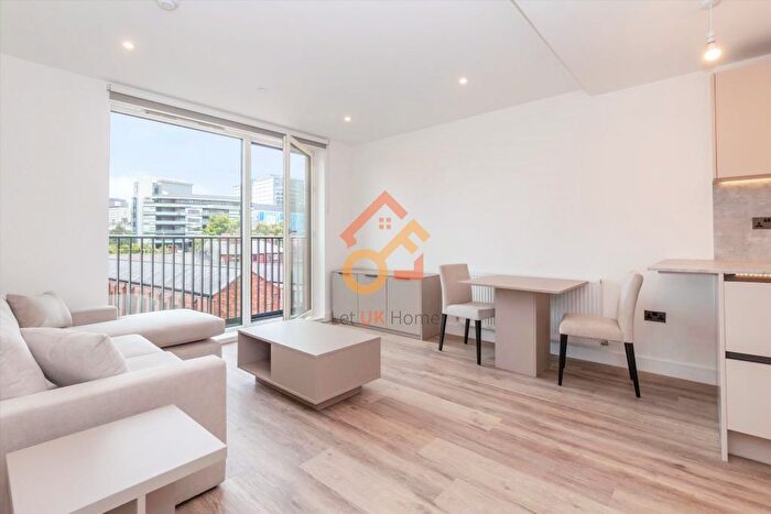 2 Bedroom Flat To Rent In The Barker, Shadwell Street, Birmingham, B3