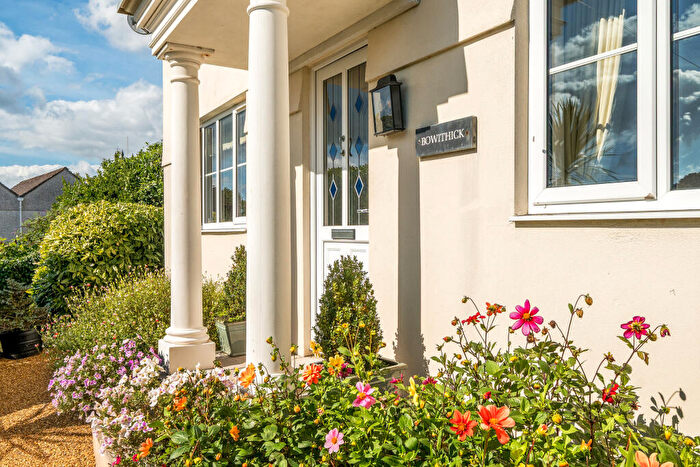 4 Bedroom Detached House For Sale In New Road, Yealmpton, PL8