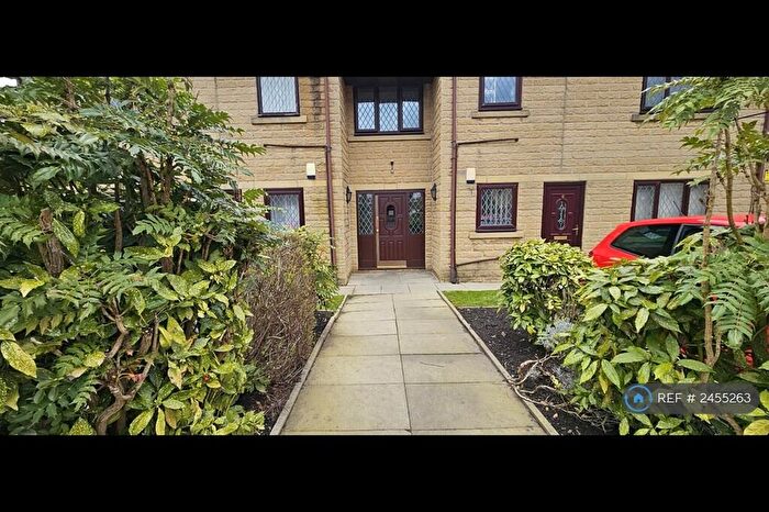 1 Bedroom Flat To Rent In Ashworth Street, Radcliffe, Manchester, M26