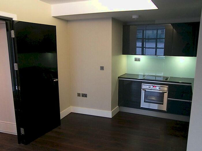 1 Bedroom Apartment To Rent In St. John's Place, London, EC1M
