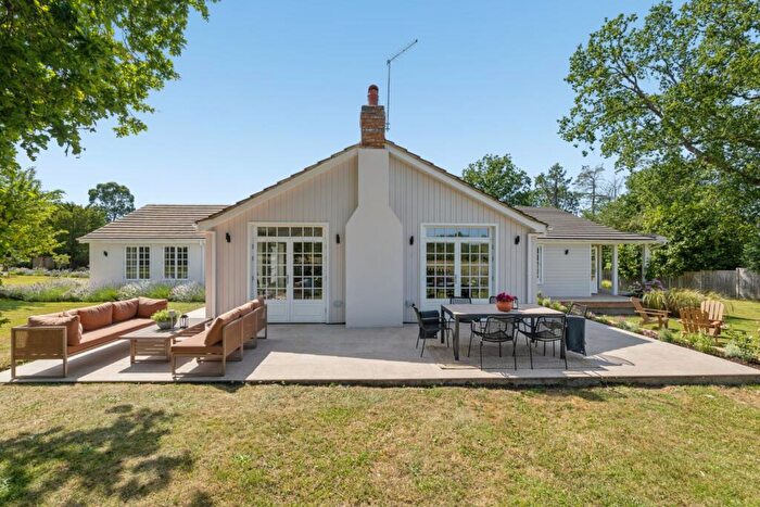 4 Bedroom Bungalow For Sale In Green Lane, Churt, Farnham, Surrey, GU10