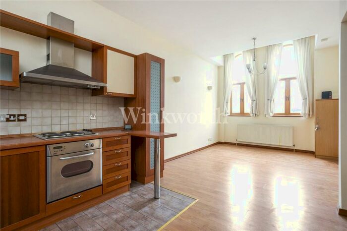 1 Bedroom Apartment To Rent In Charles Street, Enfield, EN1