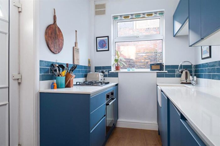 4 Bedroom Terraced House For Sale In Woodstock Road, Nether Edge, S7