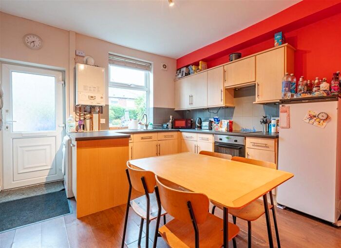 5 Bedroom Terraced House For Sale In Mulehouse Road, Sheffield, S10