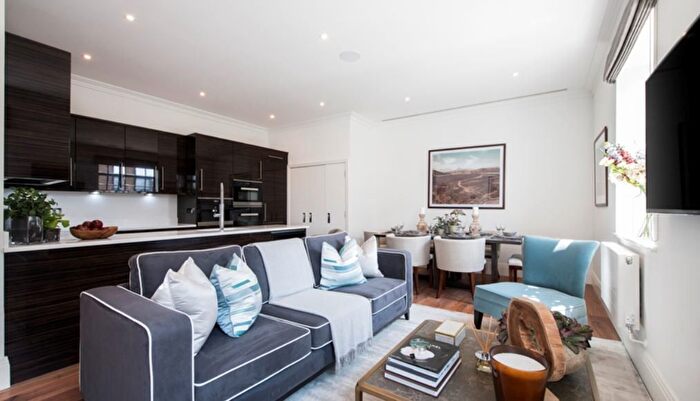 3 Bedroom Property To Rent In Rainville Road, London, W6