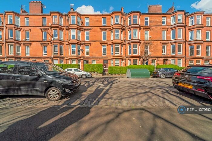 2 Bedroom Flat To Rent In Waverley Gardens, Glasgow, G41