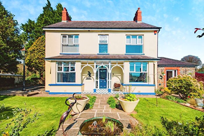 4 Bedroom Detached House For Sale In Llysonnen Road, Carmarthen, Carmarthenshire, SA33