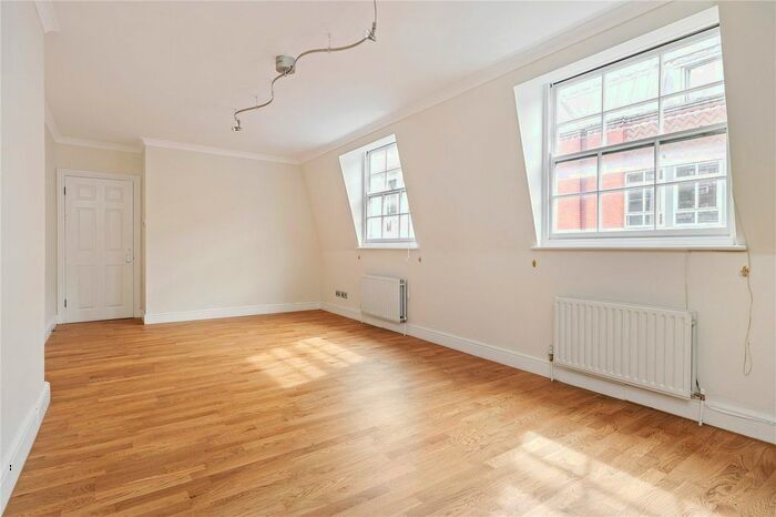 2 Bedroom Flat To Rent In Carthusian Street, London, EC1M