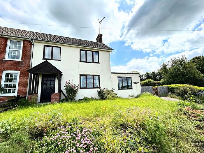 3 Bedroom Cottage For Sale In Willisham, Ipswich, IP8