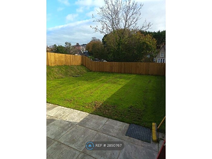 1 Bedroom Flat To Rent In Southcliffe, Ilfracombe, EX34