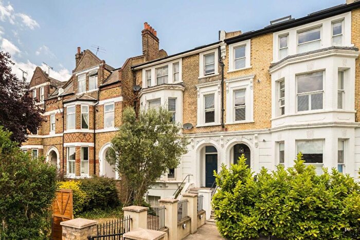 2 Bedroom Flat For Sale In Acre Lane, Brixton, SW2