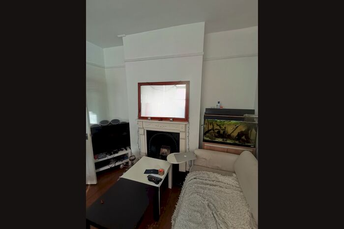 4 Bedroom Semi-Detached House To Rent In Granville Road, Watford, WD18