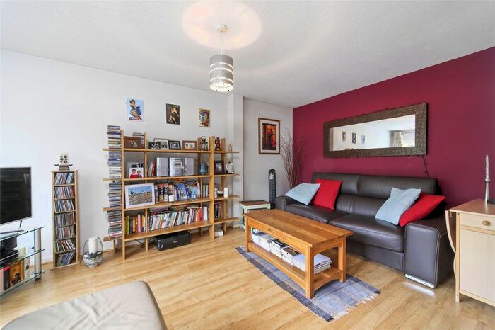 1 Bedroom Flat To Rent In Ollgar Close, London, W12