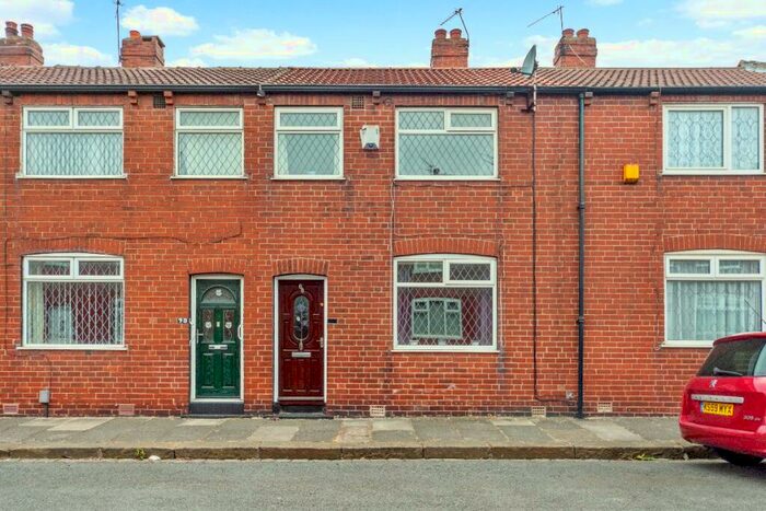 3 Bedroom Terraced House To Rent In Dawlish Avenue, Leeds, LS9