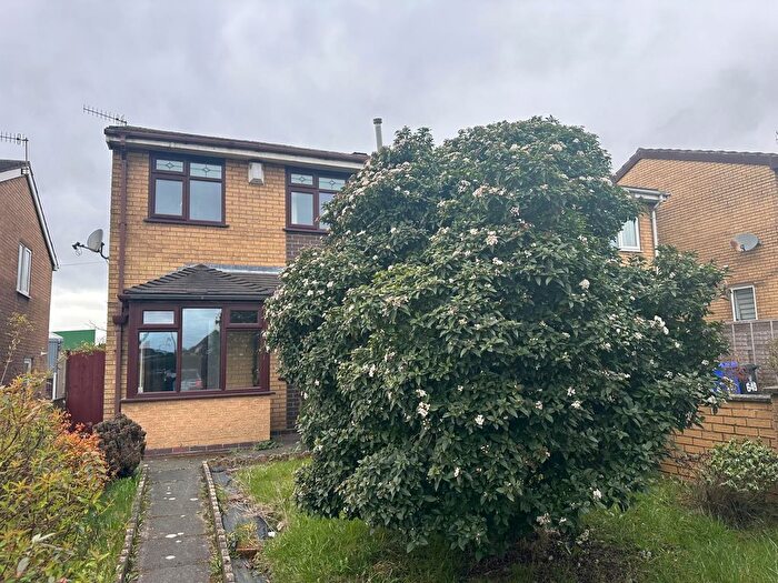 3 Bedroom Semi Detached House To Rent In High Street, Stoke-On-Trent, ST6