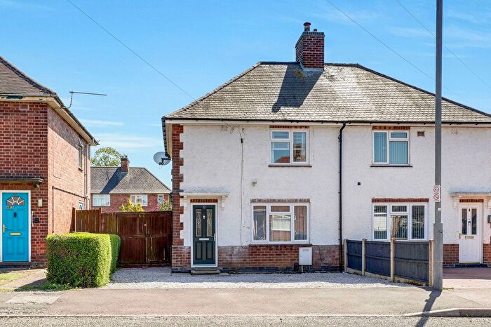 3 Bedroom Semi-Detached House For Sale In Ravenswood Road, Arnold, NG5