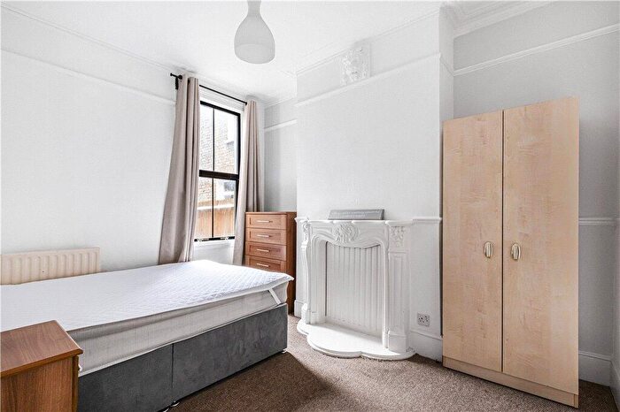 5 Bedroom Terraced House To Rent In Alloa Road, London, SE8