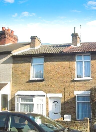 2 Bedroom Terraced House For Sale In Fearnley Street, Watford, Hertfordshire, WD18
