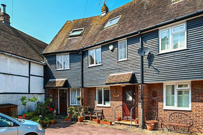 3 Bedroom Cottage For Sale In Ryeford Court, Wish Ward, Rye, East Sussex, TN31