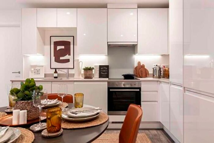 Studio To Rent In The Mall, London, W5