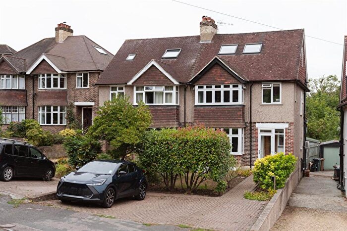 4 Bedroom House To Rent In Redstone Park, Redhill, RH1