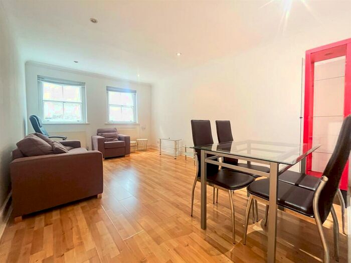 2 Bedroom Apartment To Rent In Finchley Road, Swiss Cottage, NW3