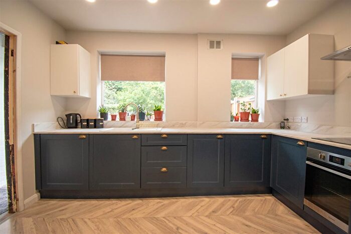 3 Bedroom Terraced House For Sale In Hill Street, Ripley, DE5