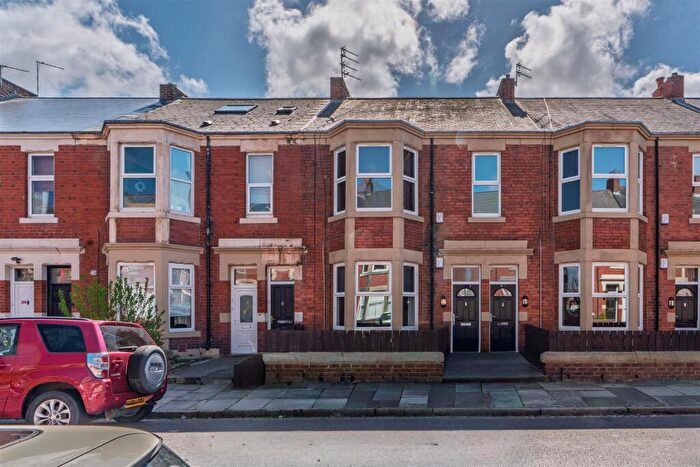 2 Bedroom Flat To Rent In Warton Terrace, Heaton, NE6
