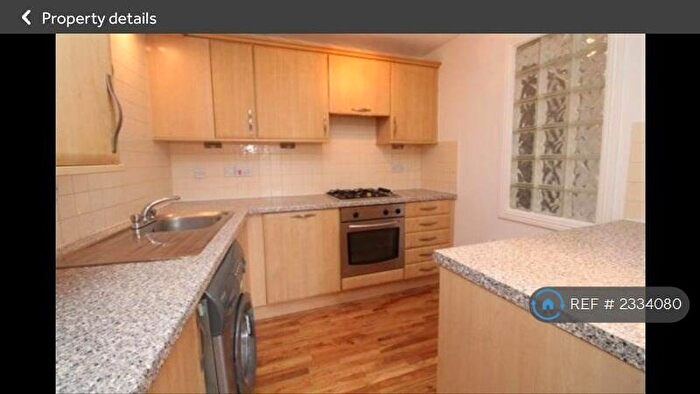 2 Bedroom Flat To Rent In Napiershall Street, Glasgow, G20