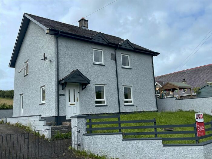 3 Bedroom Detached House For Sale In Llangwyryfon, Aberystwyth, Ceredigion, SY23