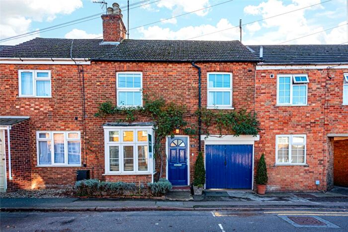 3 Bedroom Terraced House For Sale In Aspley Hill, Woburn Sands, Bedfordshire, MK17