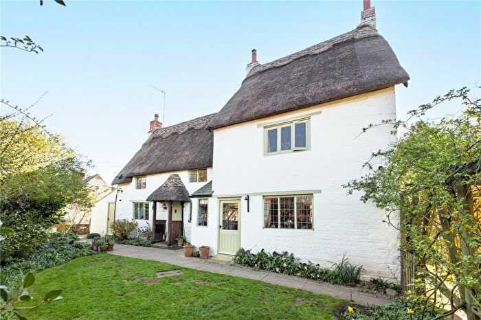 3 Bedroom Detached House For Sale In Banbury Road, Moreton Pinkney, Daventry, Northamptonshire, NN11