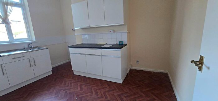 1 Bedroom Flat To Rent In South Parade, Abergele, Pensarn, LL22