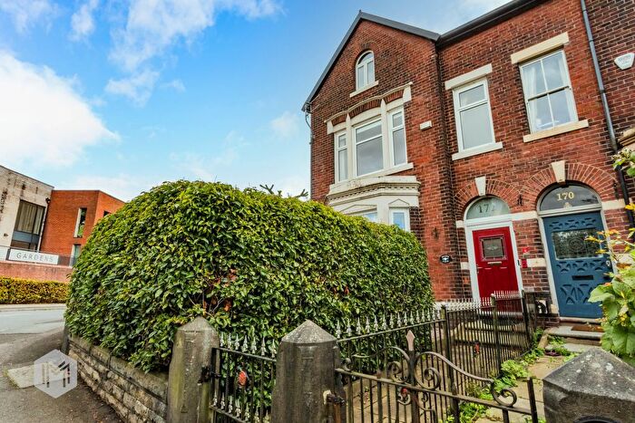 5 Bedroom End Of Terrace House For Sale In Chesham Road, Bury, Greater Manchester, BL9