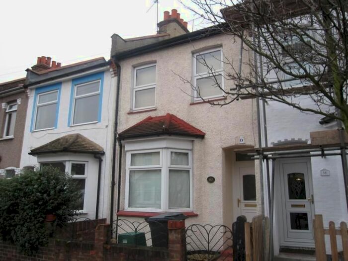 3 Bedroom Terraced House To Rent In Lebanon Road, Croydon, CR0