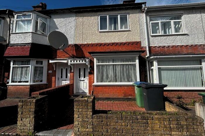 3 Bedroom Terraced House To Rent In Talbot Road, Smethwick, B66