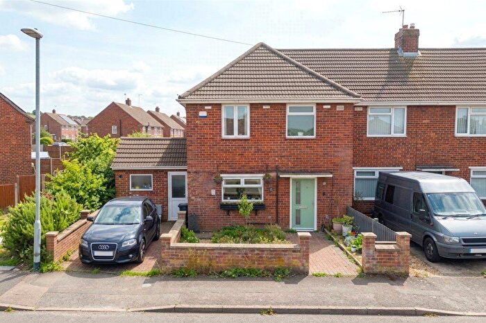 3 Bedroom End Of Terrace House For Sale In Doris Road, Kettering, Northamptonshire, NN16