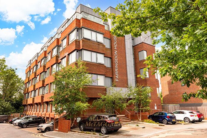 1 Bedroom Flat For Sale In Wood Street, Farringdon House Wood Street, RH19