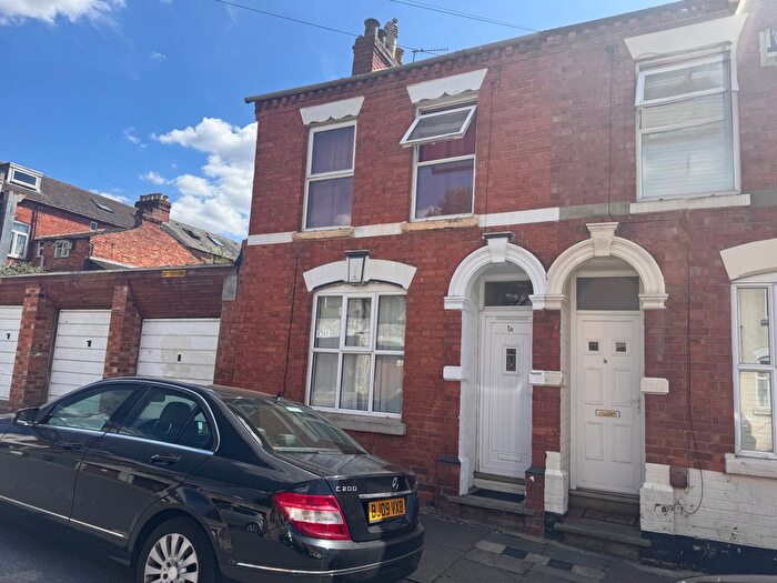 3 Bedroom Terraced House To Rent In Salisbury Street, Northampton, NN2