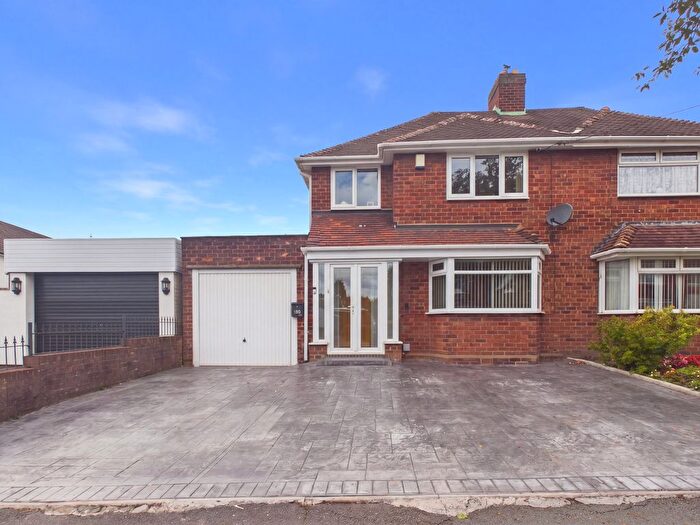 3 Bedroom Semi-Detached House For Sale In Chantrey Crescent, Pheasey, Great Barr, B43