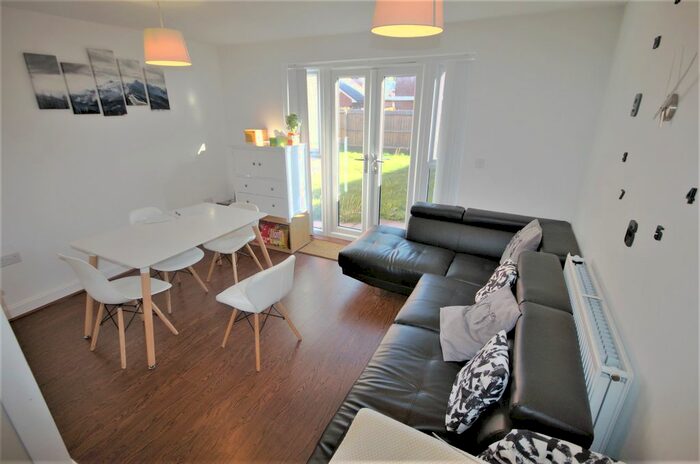 4 Bedroom End Of Terrace House To Rent In Turnstone View, Coventry, CV4